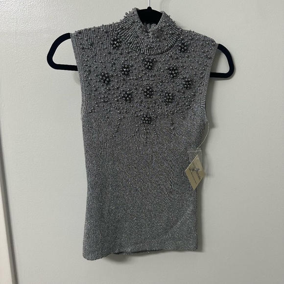 NWT Lauren Michelle Silver Metallic Mock Neck Beaded Sleeveless Tank Sz. Small - Picture 7 of 13